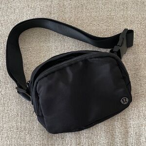 Lululemon Black Fanny Pack